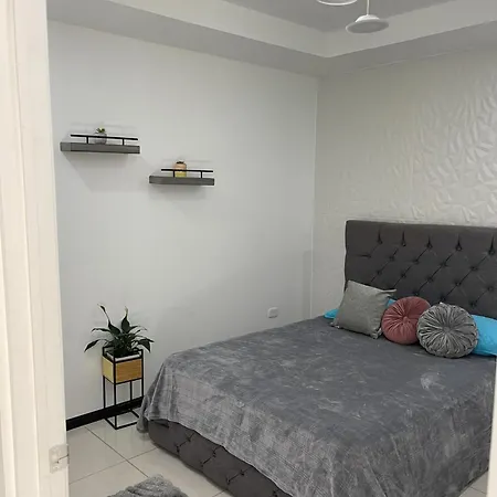 5 Min Aeropuerto Appartement Alajuela Buitenkant foto